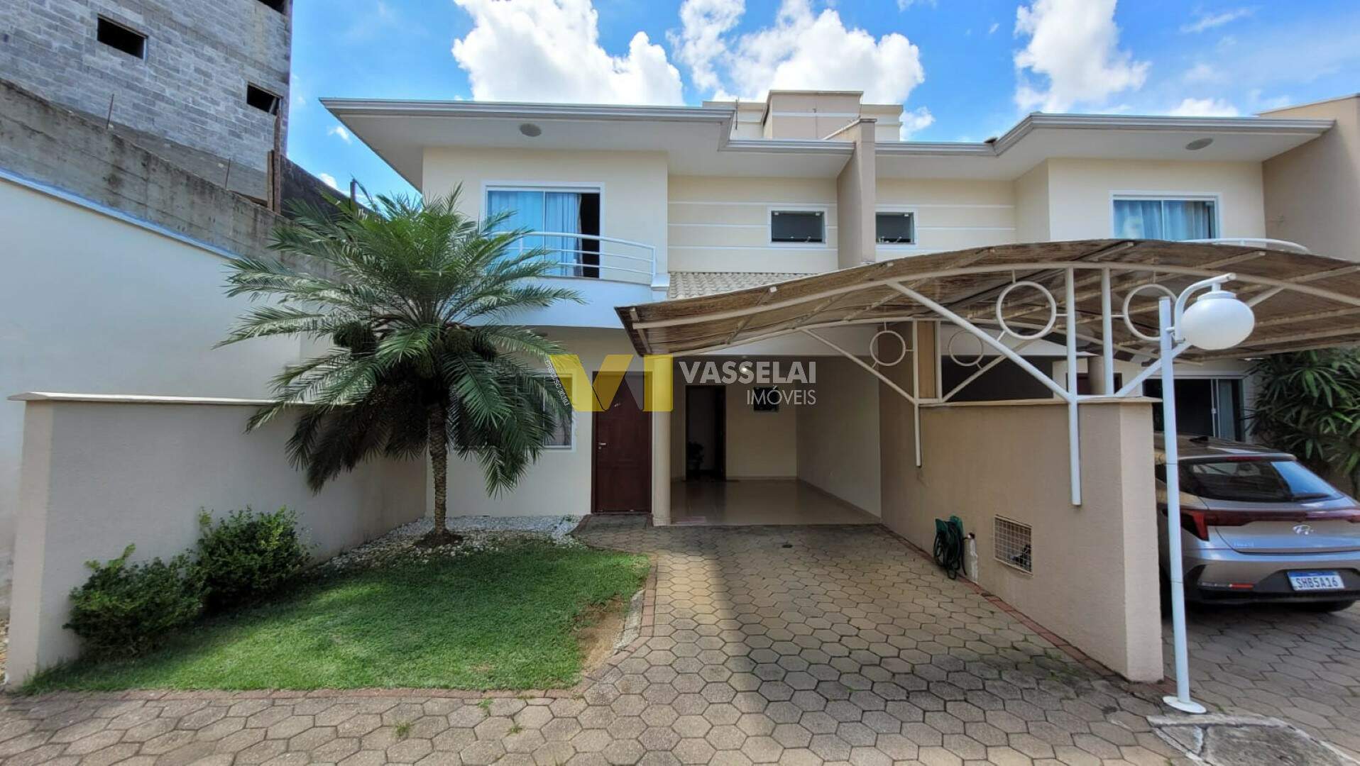 Casa à venda no Taboão: 1.jpeg