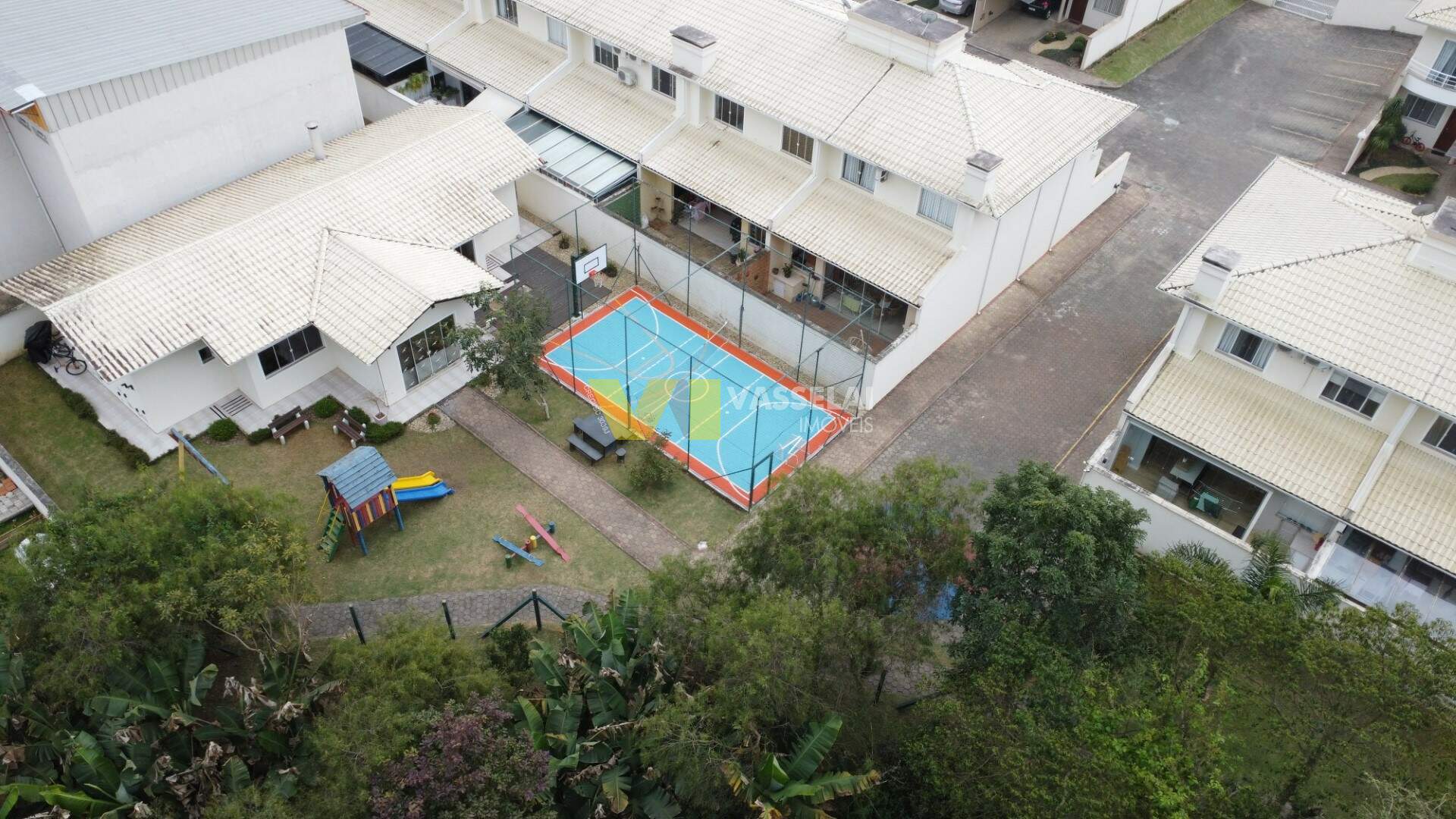 Casa à venda no Taboão: DJI_0370.JPG