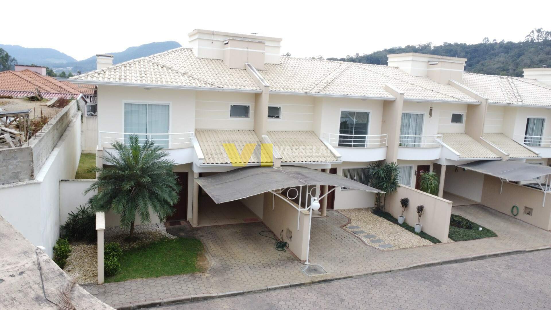 Casa à venda no Taboão: DJI_0359.JPG