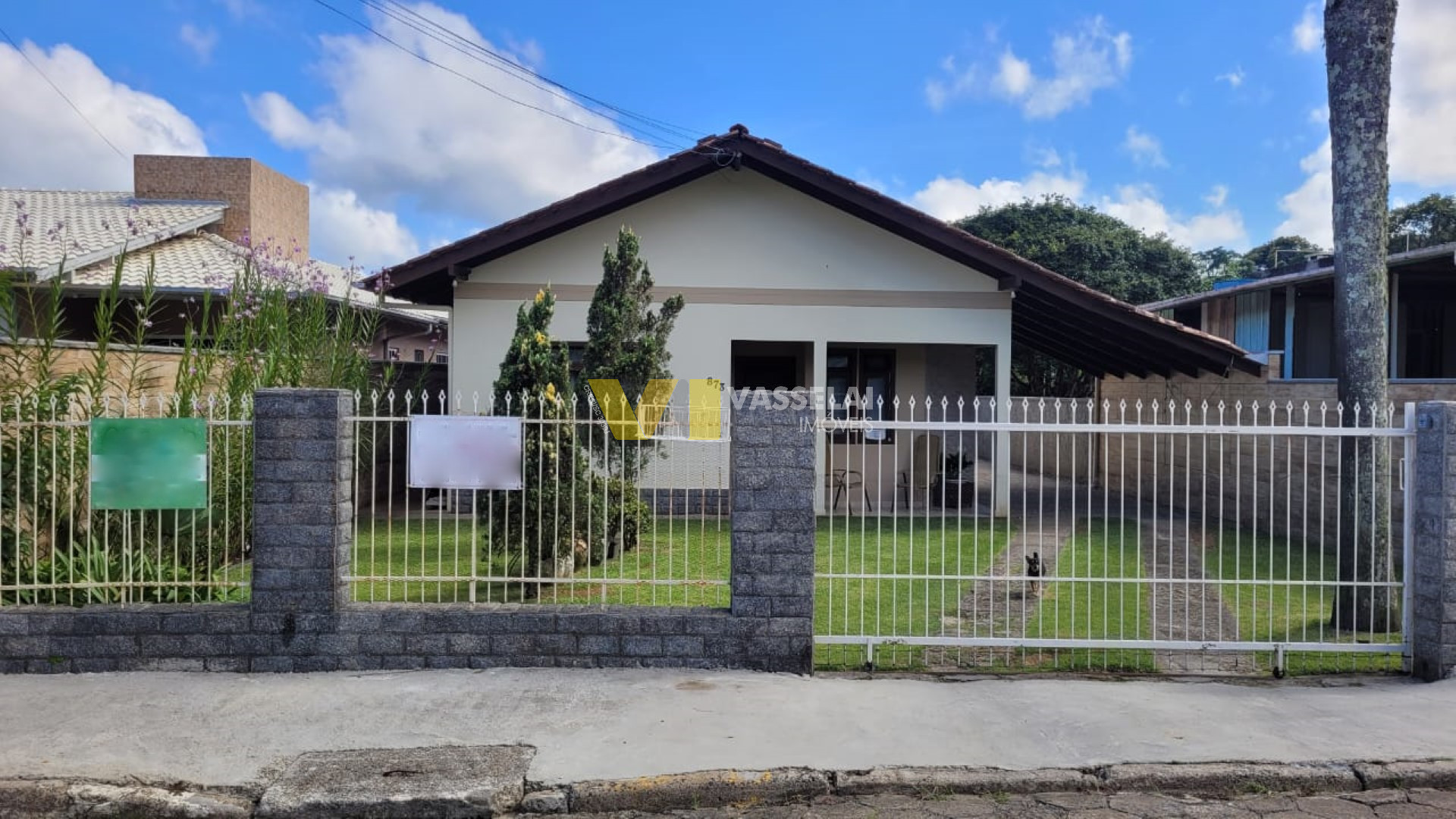 Casa à venda no Laranjeiras: 1.jpeg