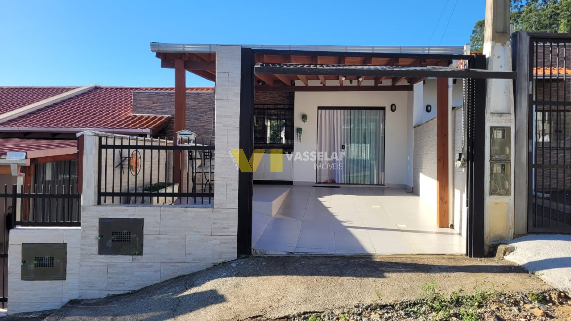 Casa à venda no Taboão: 1.jpeg