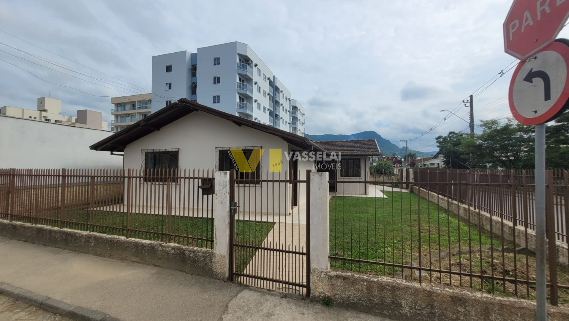 Casa à venda no Canta Galo: 3.jpeg