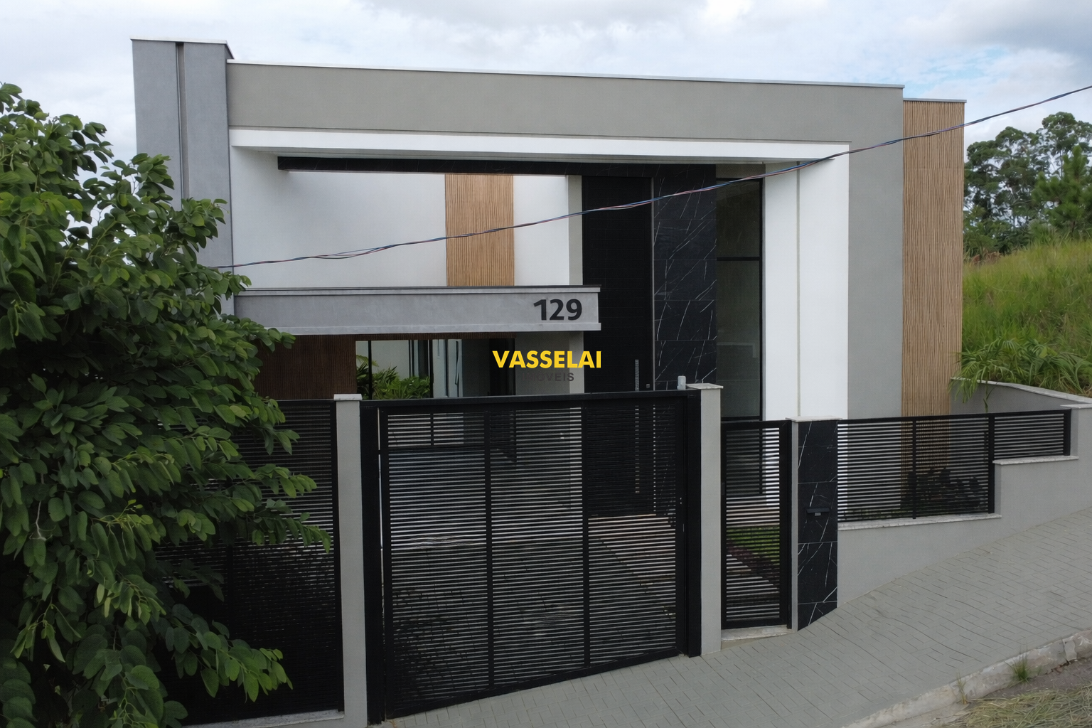 Casa à venda no Fundo Canoas: 