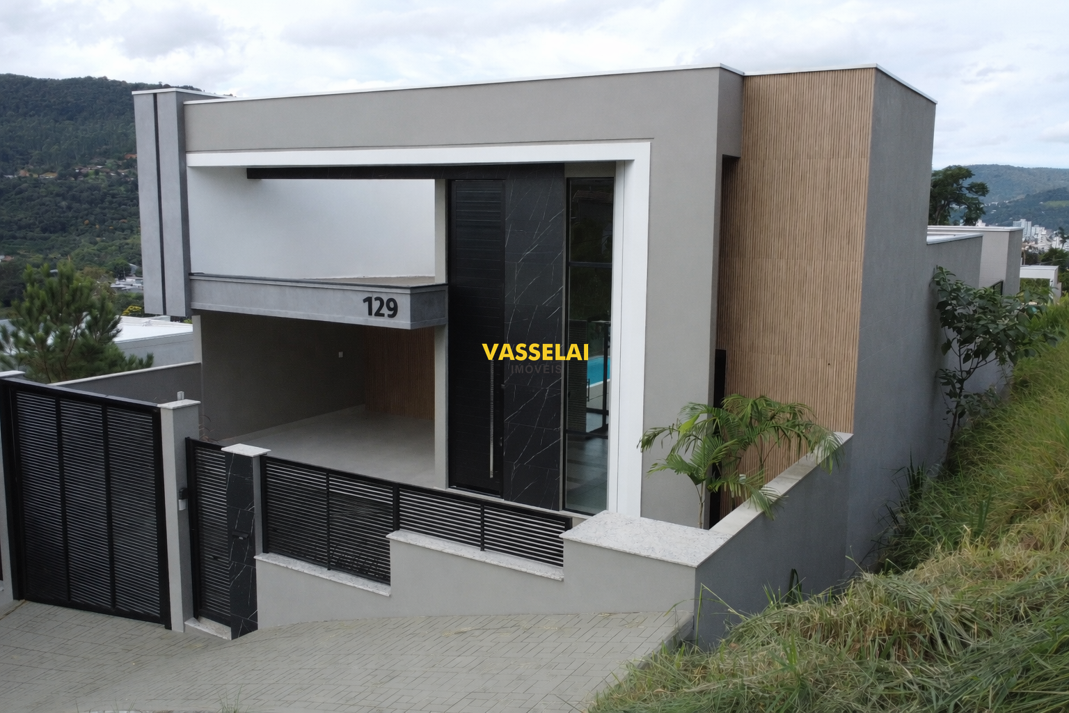 Casa à venda no Fundo Canoas: 