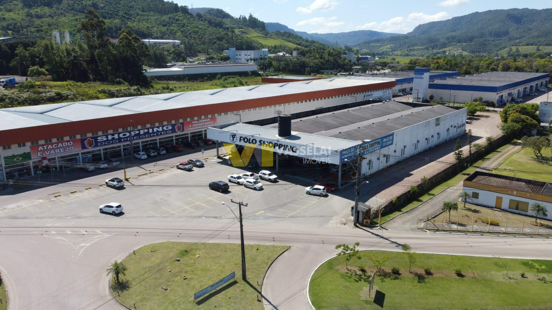 Sala à venda no Barra Itoupava: bxOqpayl77nve2hyHEcOdgFKKZzjgaoAhCB1gmxn.jpg