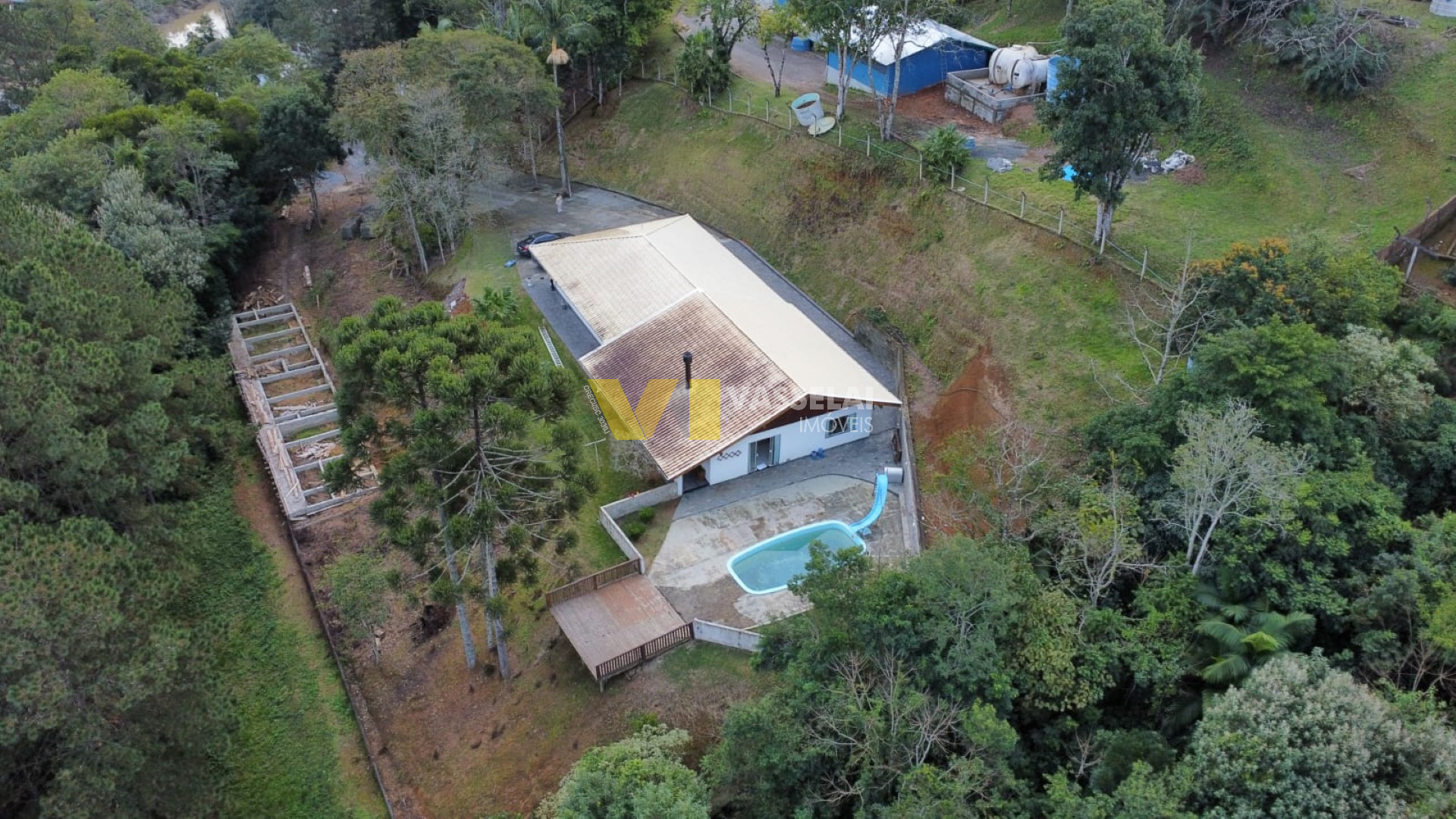 Casa à venda no Laranjeiras: WhatsApp Image 2025-07-10 at 17.06.19.jpeg