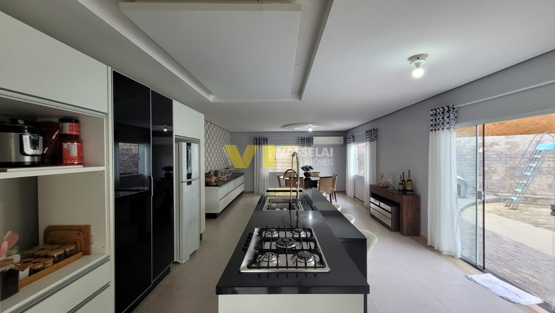 Casa à venda no Laranjeiras: 21.jpeg