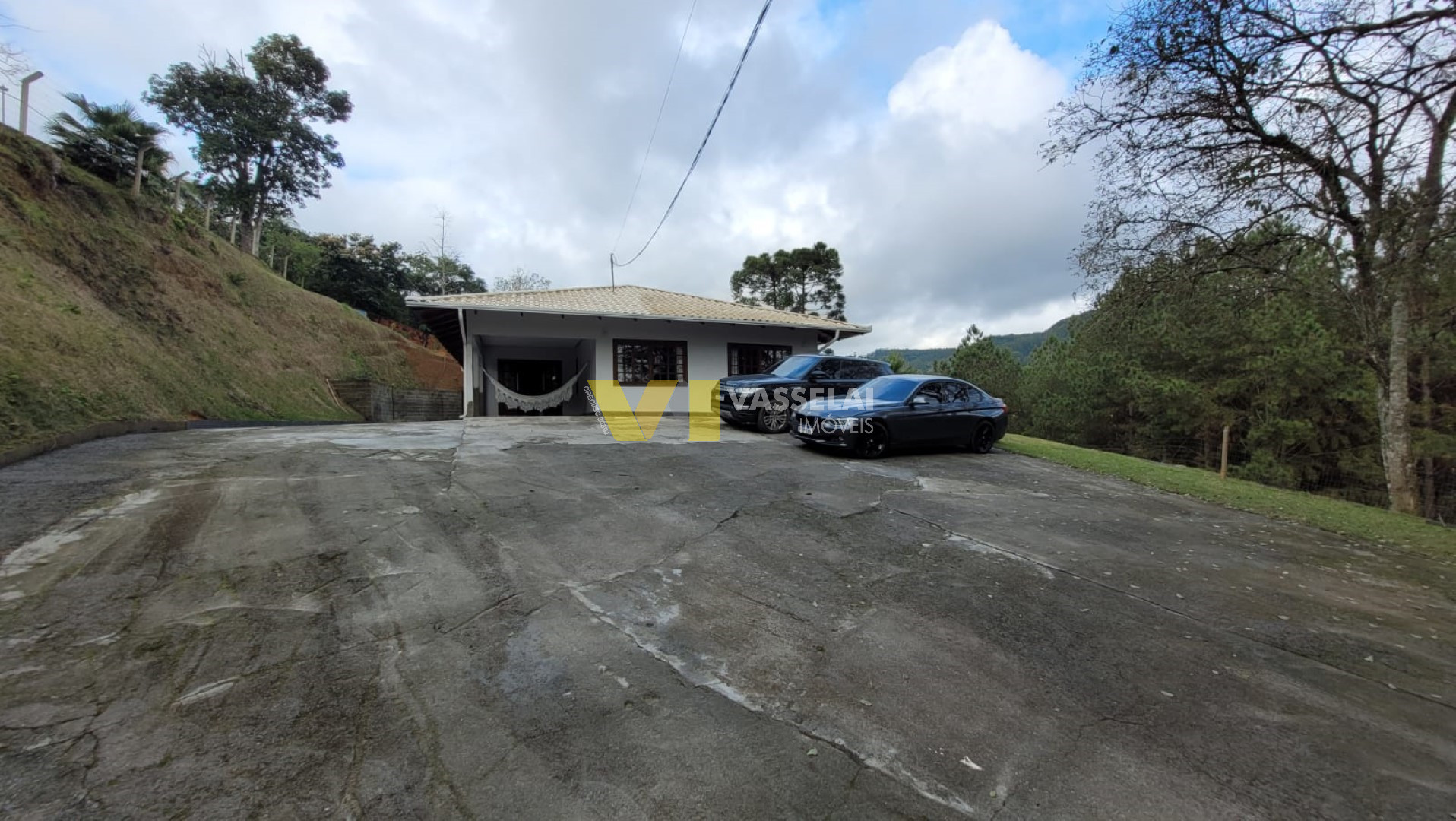 Casa à venda no Laranjeiras: 4.jpeg