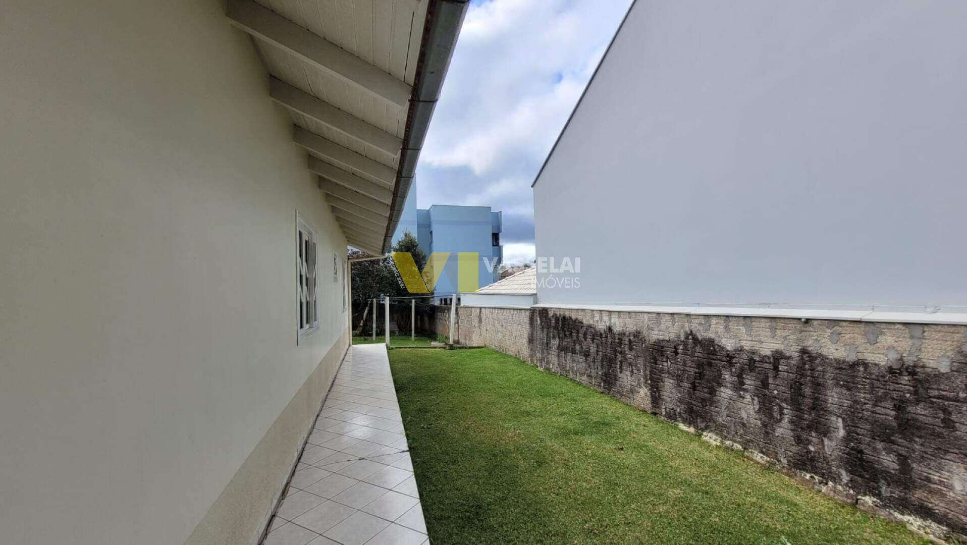 Casa à venda no Eugênio Schneider: 14.jpeg