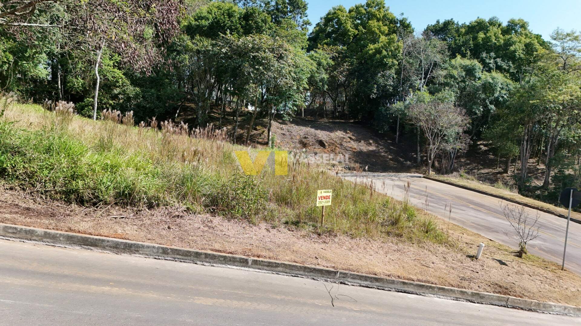 Terreno à venda no Budag: DJI_20250822141033_0007_D.JPG