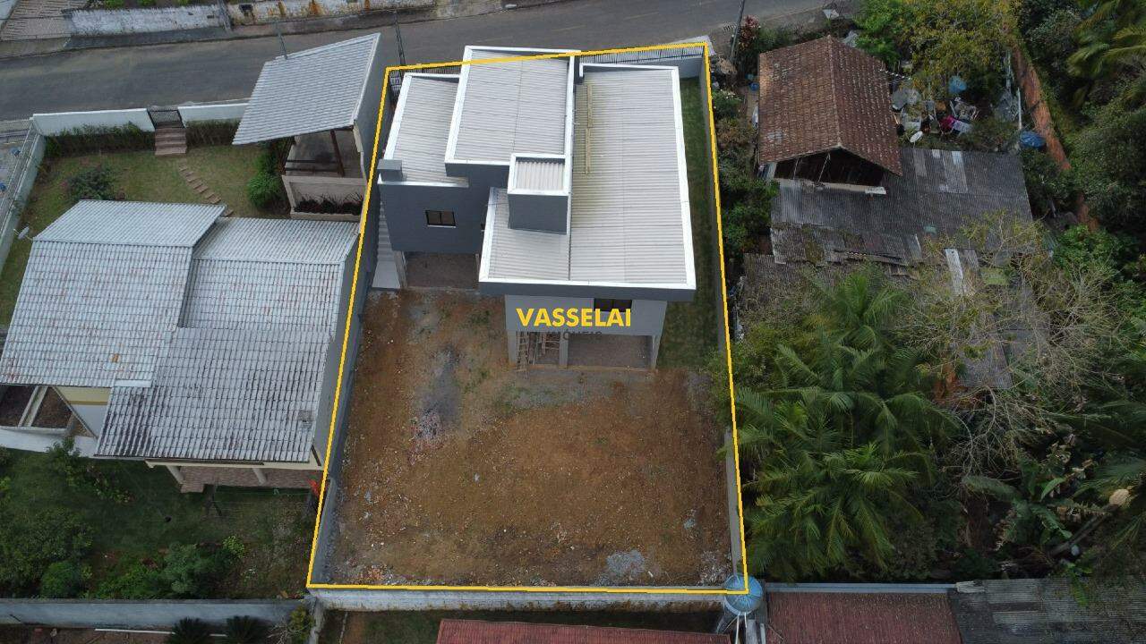 Casa à venda no Eugênio Schneider: 