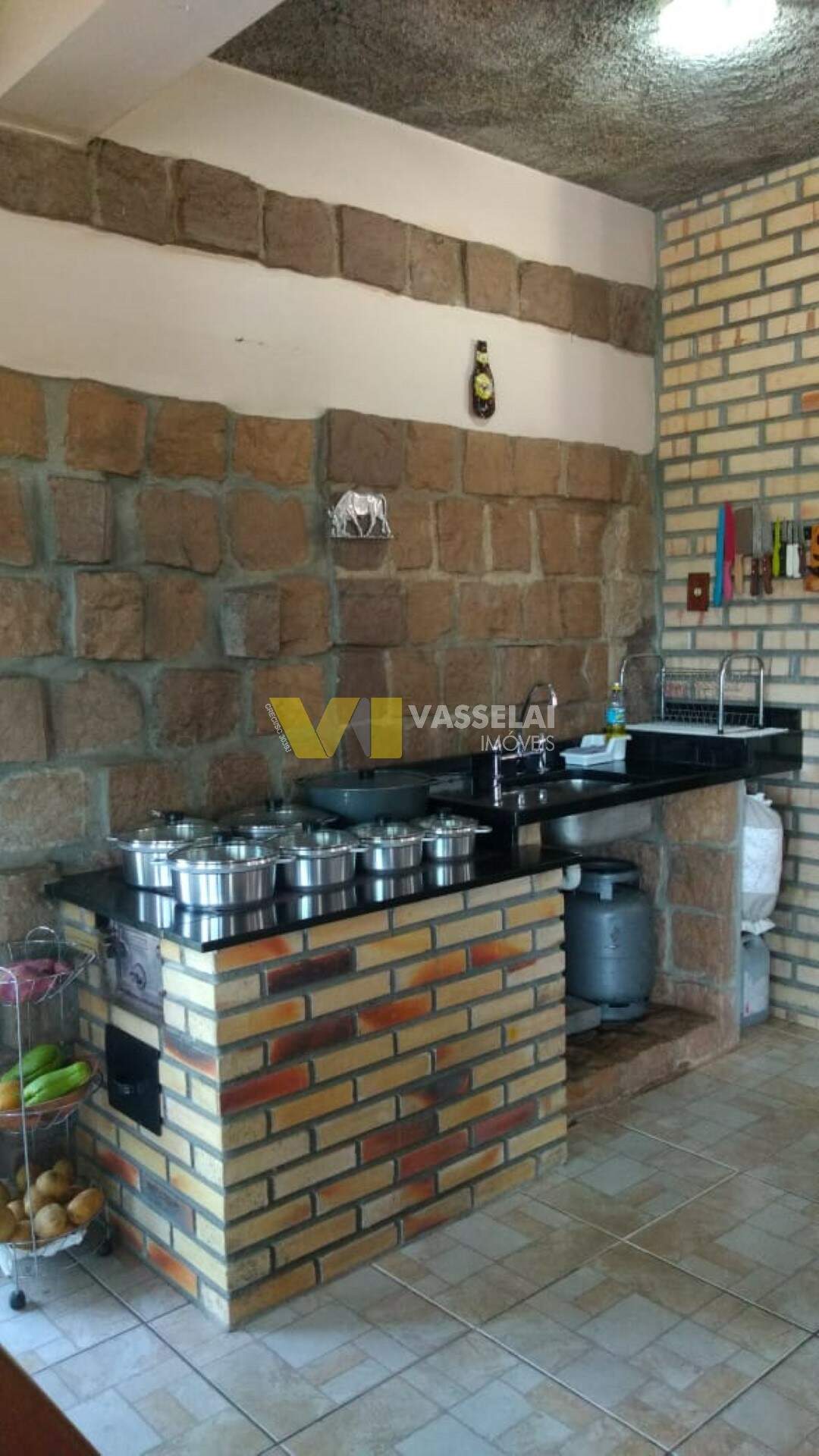 Casa à venda no Taboão: 7781cccf-b3c5-46a5-99ff-88bbea79137b (3).jpg