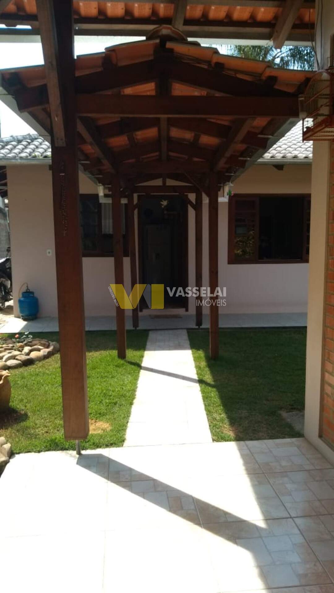 Casa à venda no Taboão: 44ca96cd-82ee-4910-8106-0099935373a6 (3).jpg