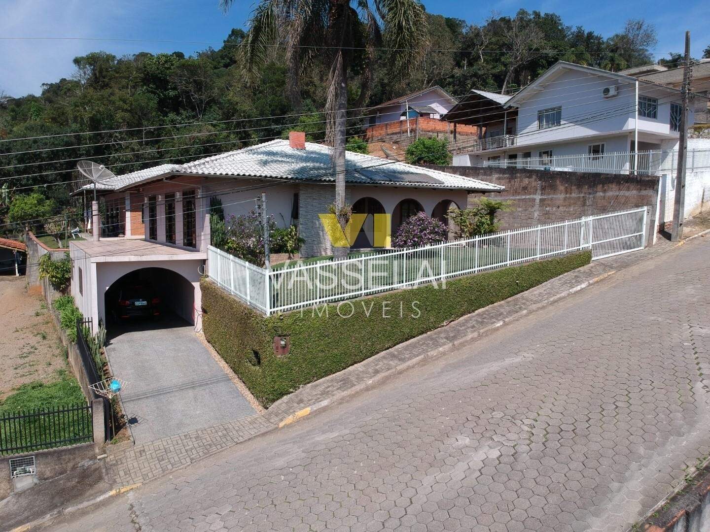 Casa à venda no Taboão: DJI_0198 (2).JPG