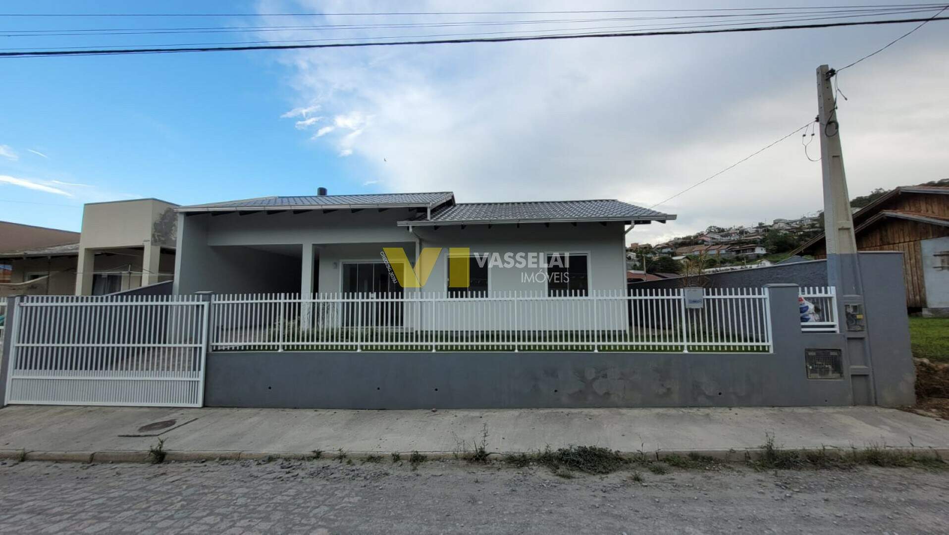 Casa para aluguel no Fundo Canoas: 1.jpeg