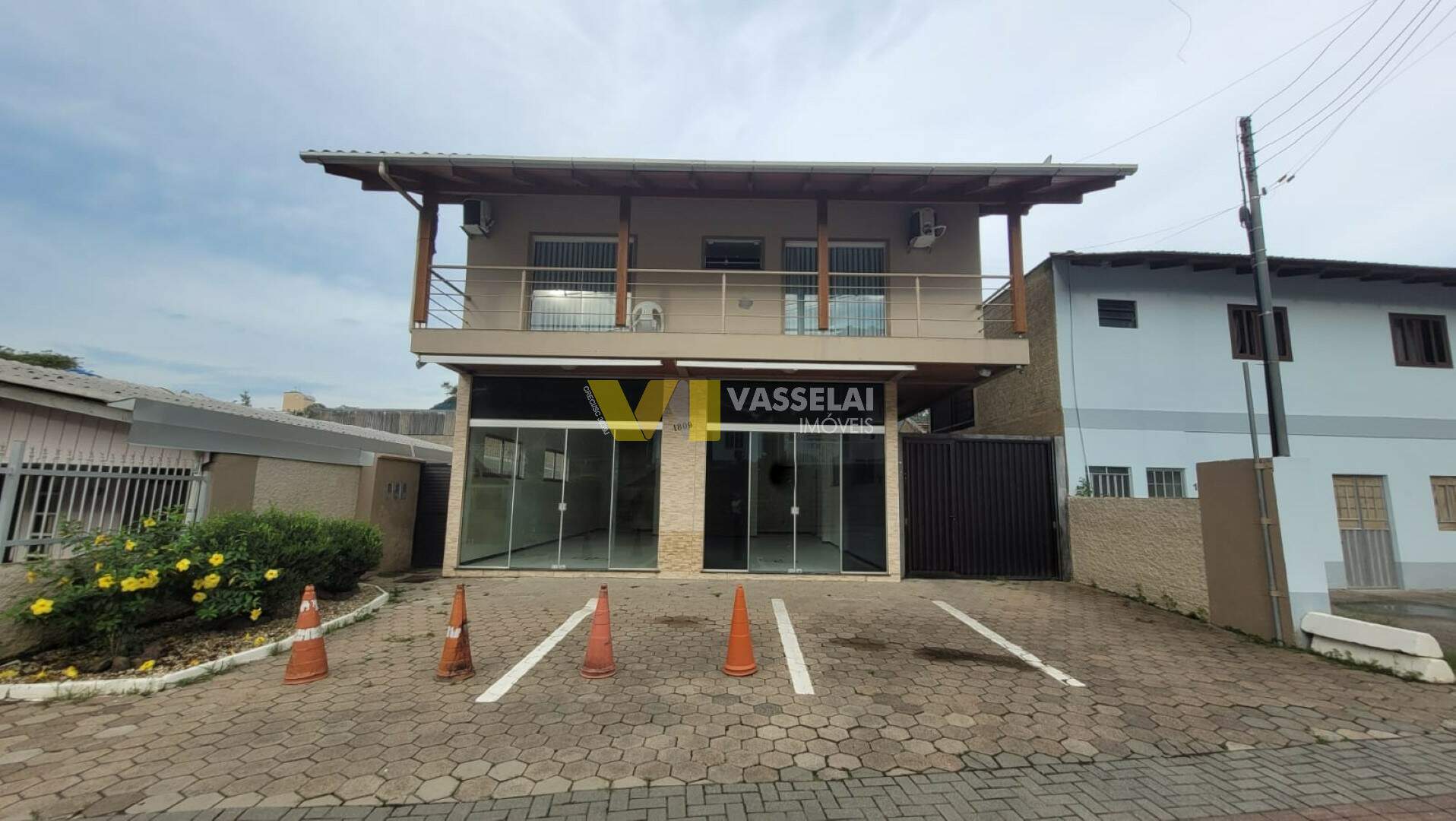 Sala para aluguel no Sumaré: 1.jpeg
