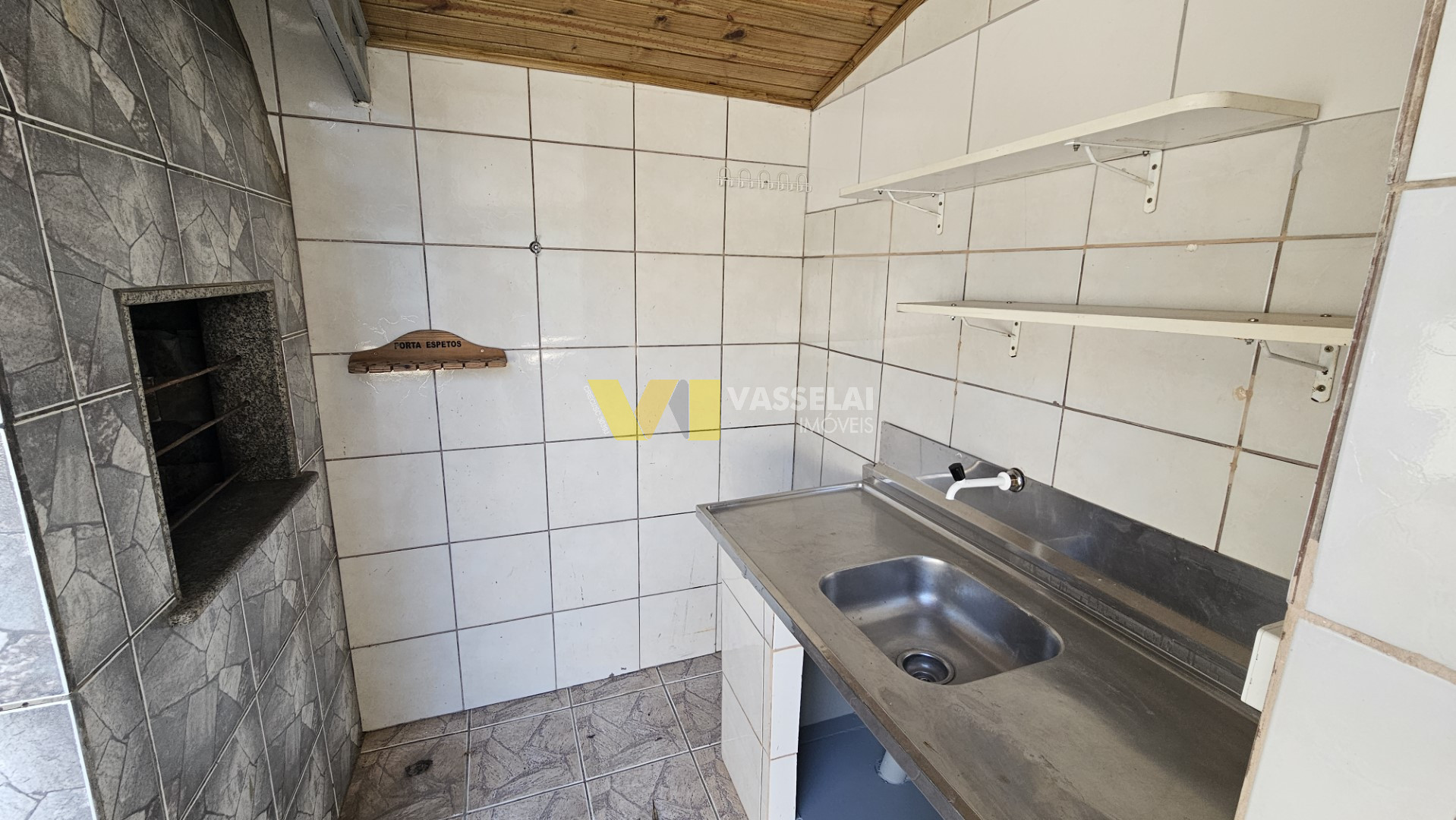 Casa para aluguel no Laranjeiras: 20240812_151450.jpg