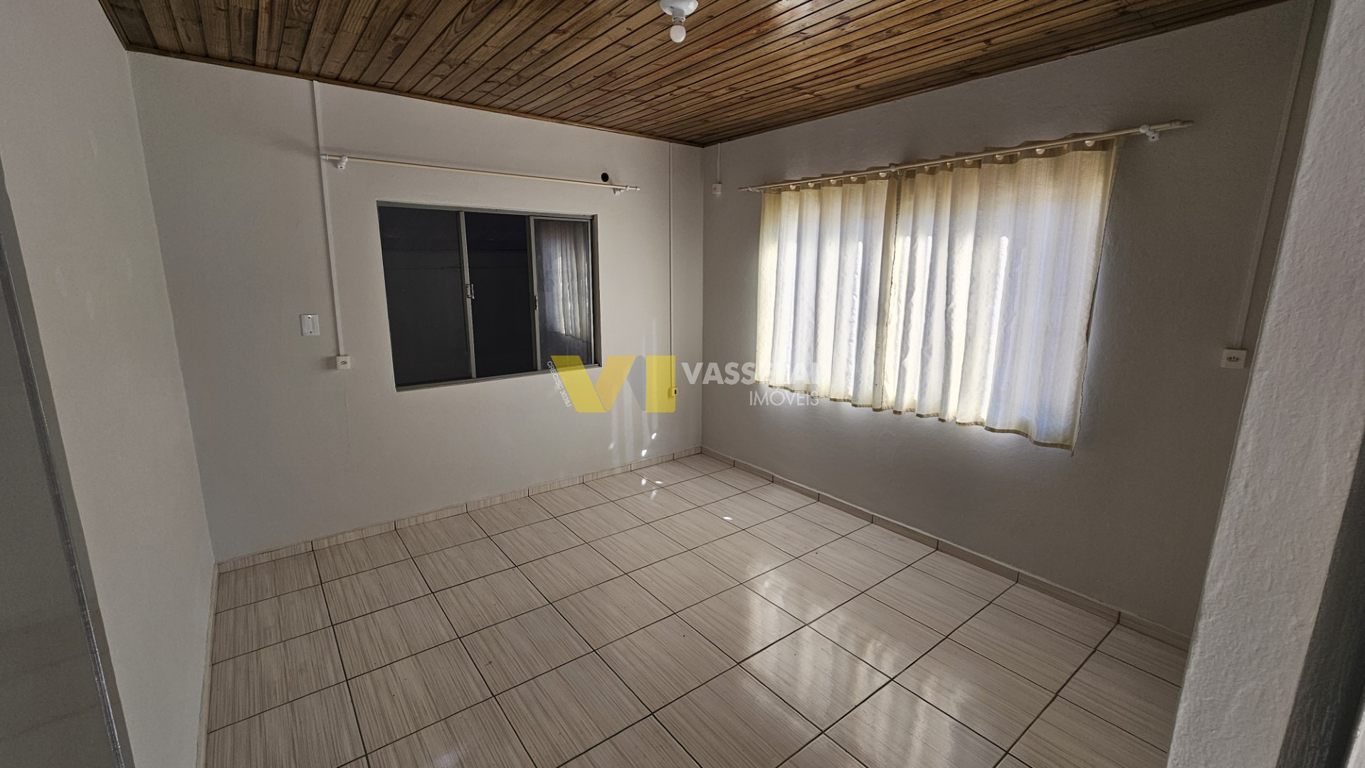 Casa para aluguel no Laranjeiras: 20240812_151148.jpg