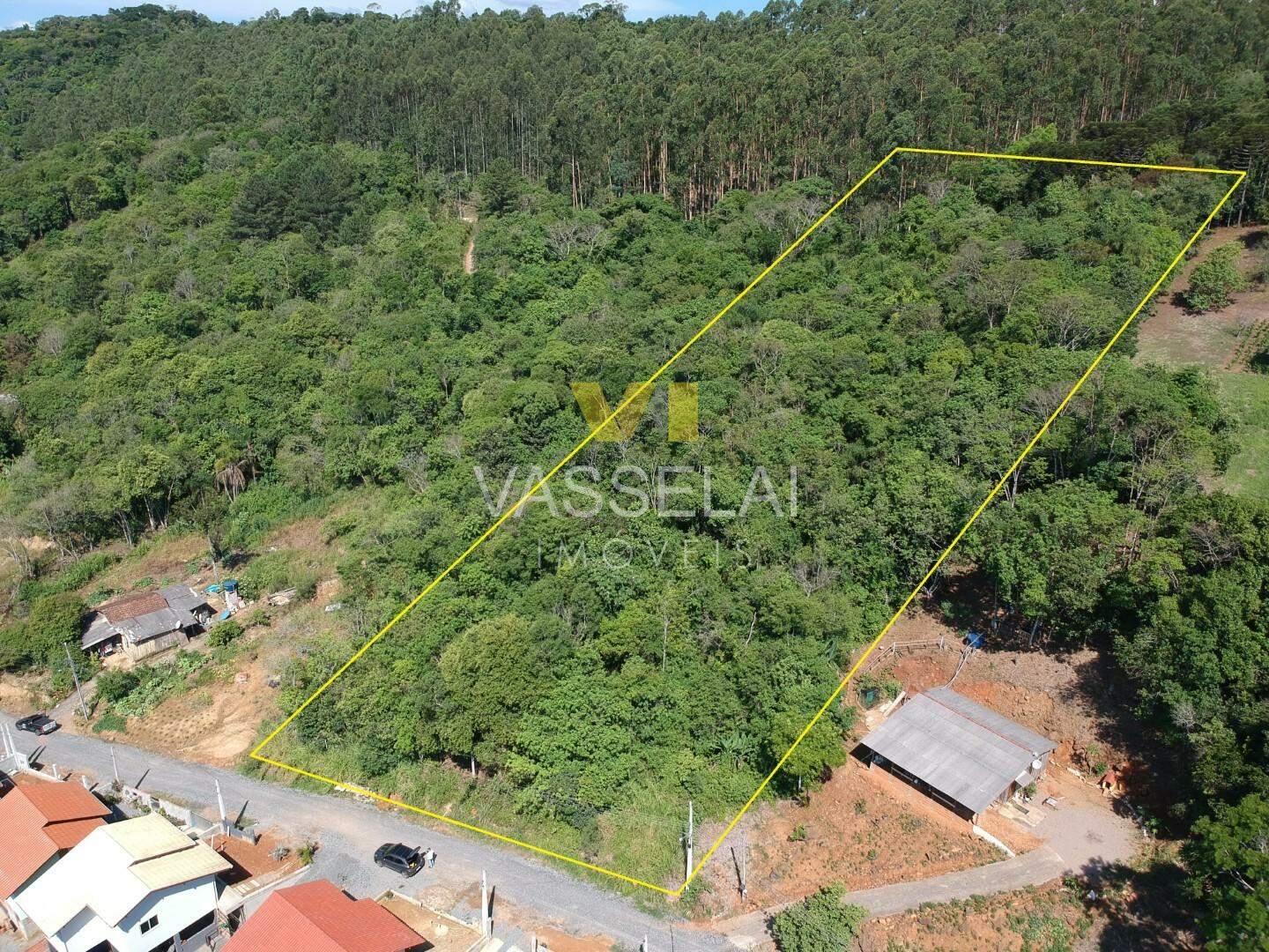 Terreno à venda no Budag: 3.jpg