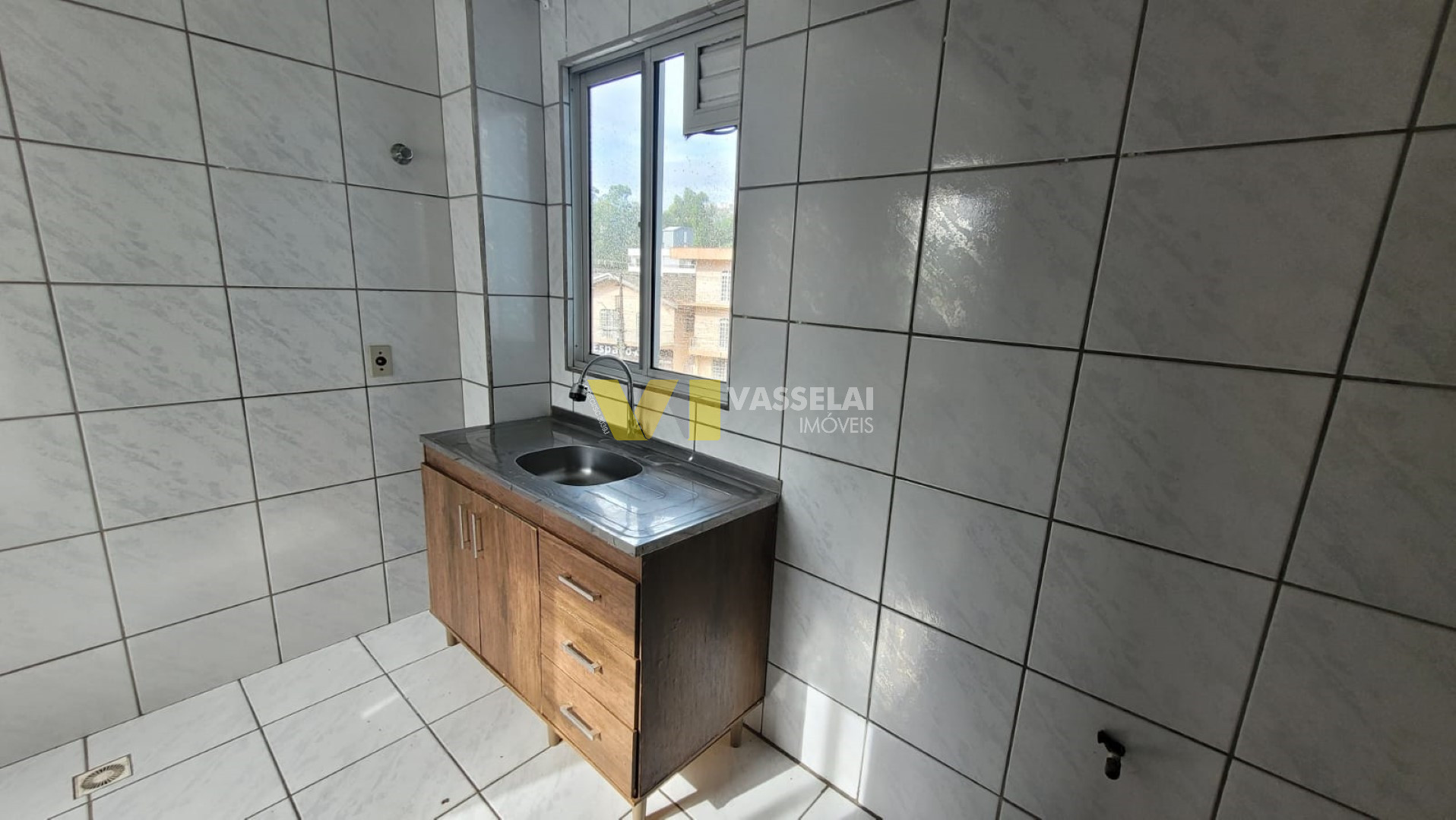 Apartamento para aluguel no Laranjeiras: 2.jpeg