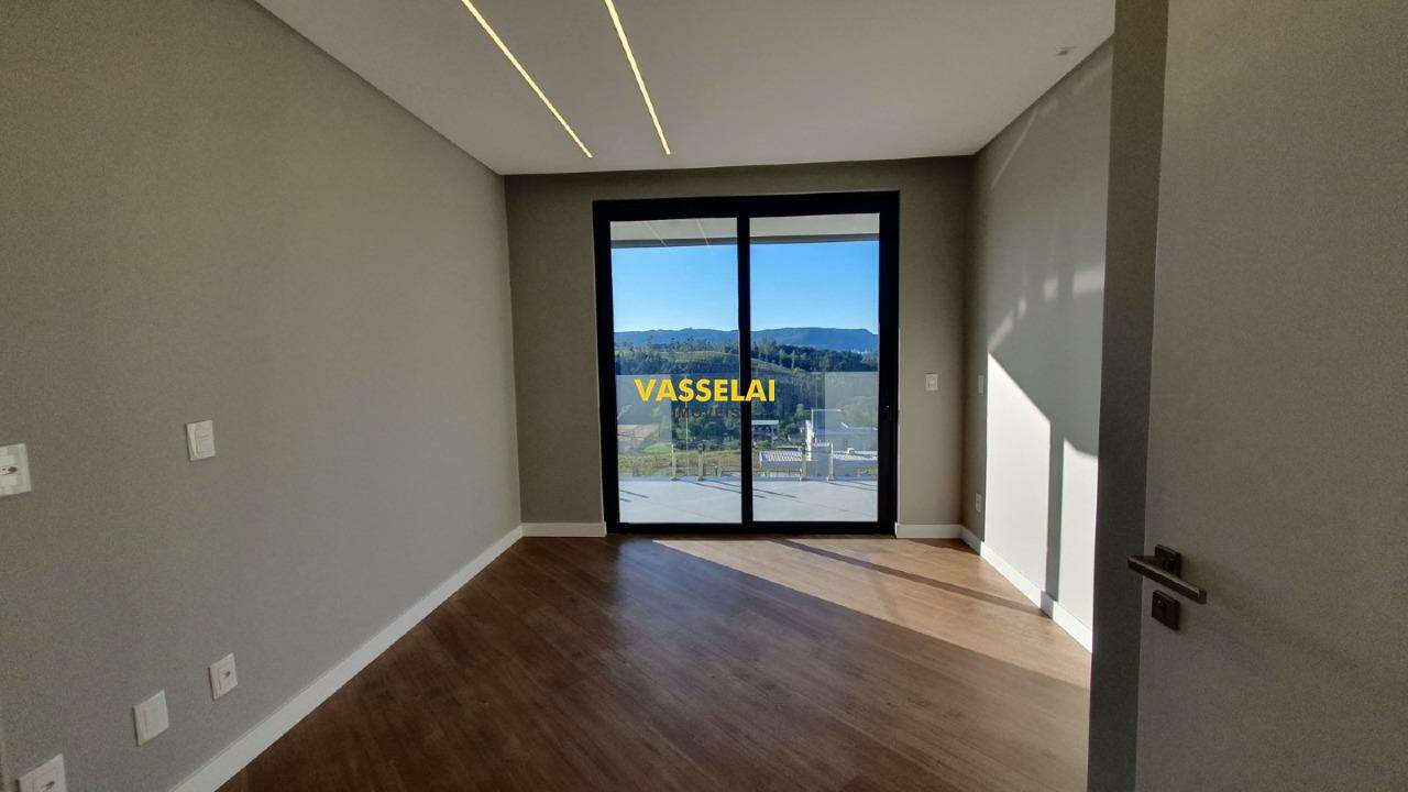 Casa à venda no Albertina: 