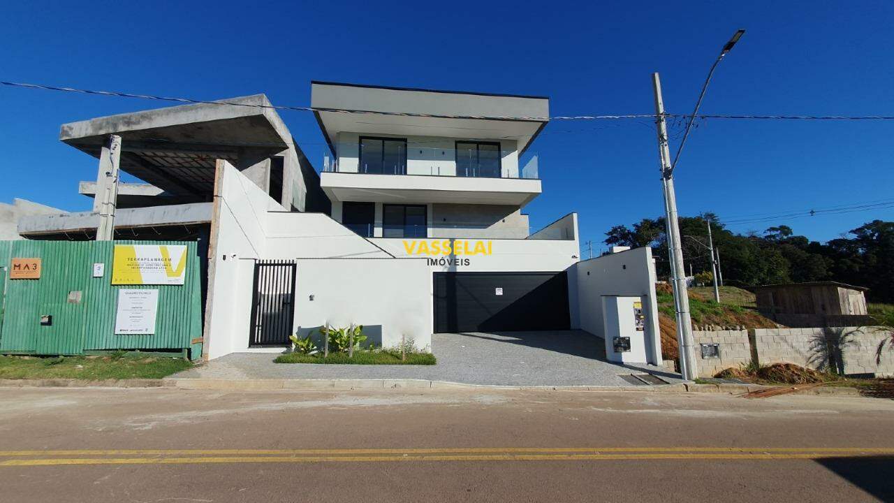 Casa à venda no Albertina: 