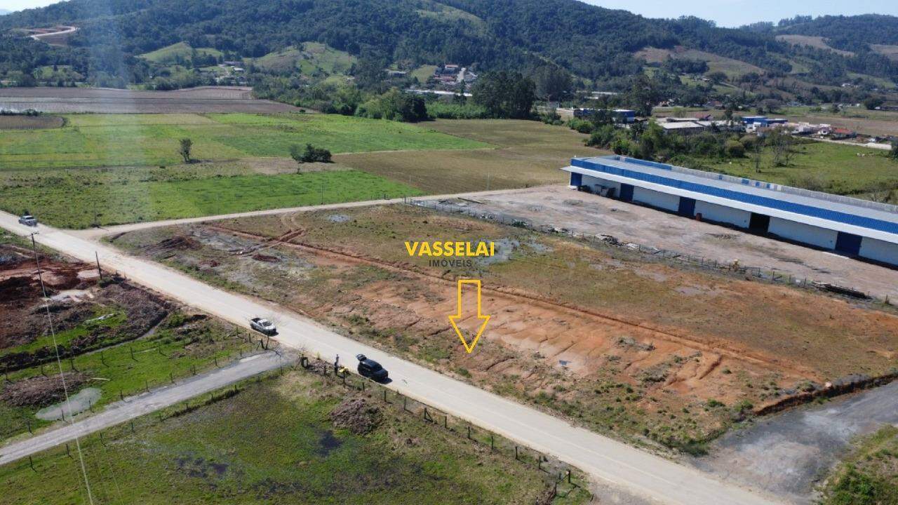 Terreno à venda no Francisco Rauh:
