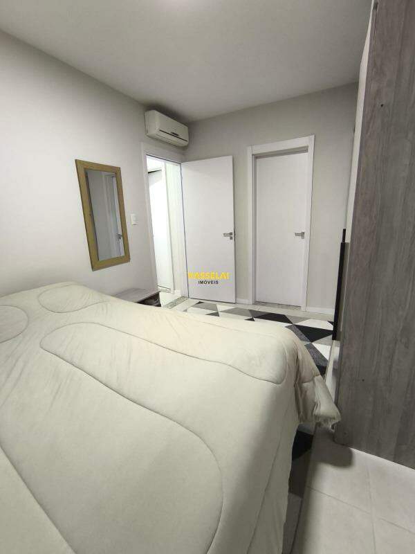 Apartamento à venda no Fundo Canoas: 