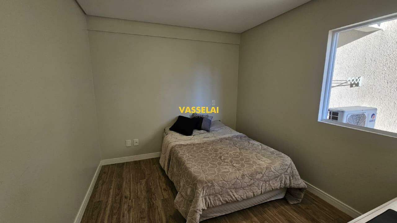 Apartamento à venda no Jardim América: 