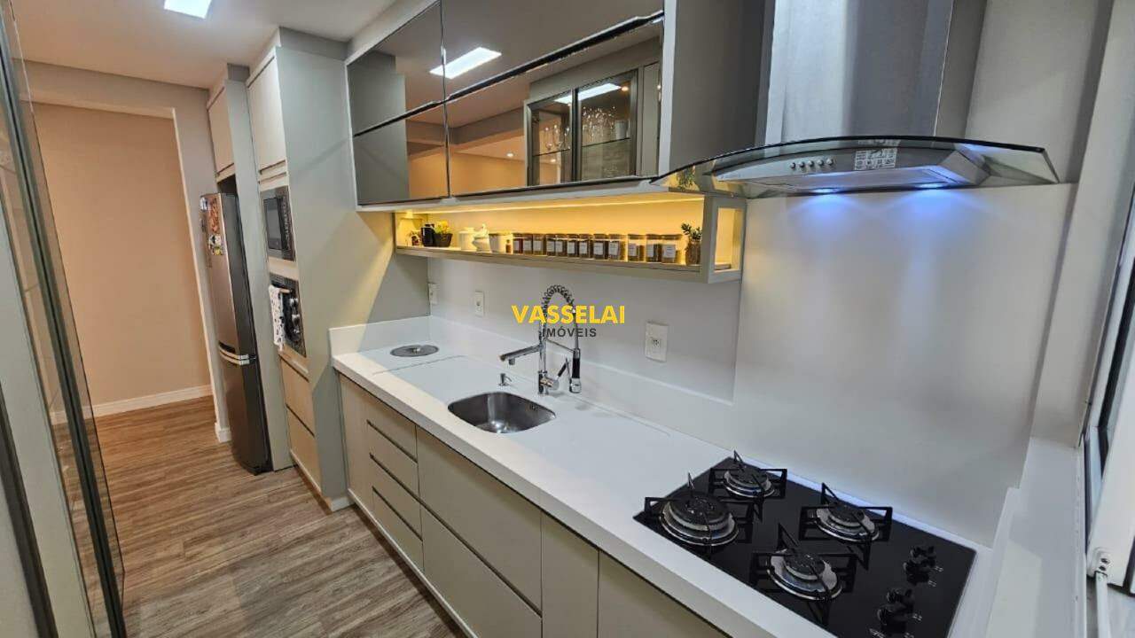 Apartamento à venda no Jardim América: 