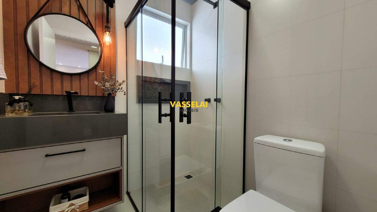 Apartamento à venda no Jardim América: 