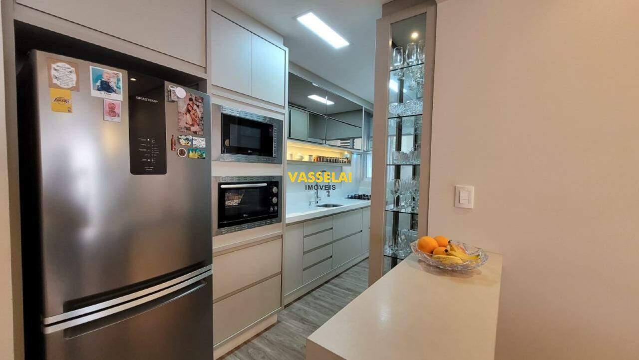 Apartamento à venda no Jardim América: 