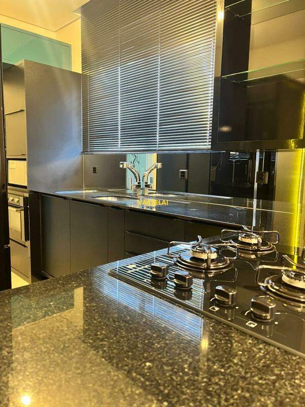 Apartamento à venda no Jardim América: