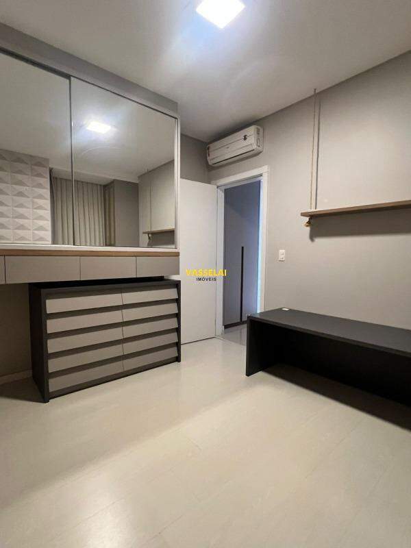 Apartamento à venda no Jardim América: