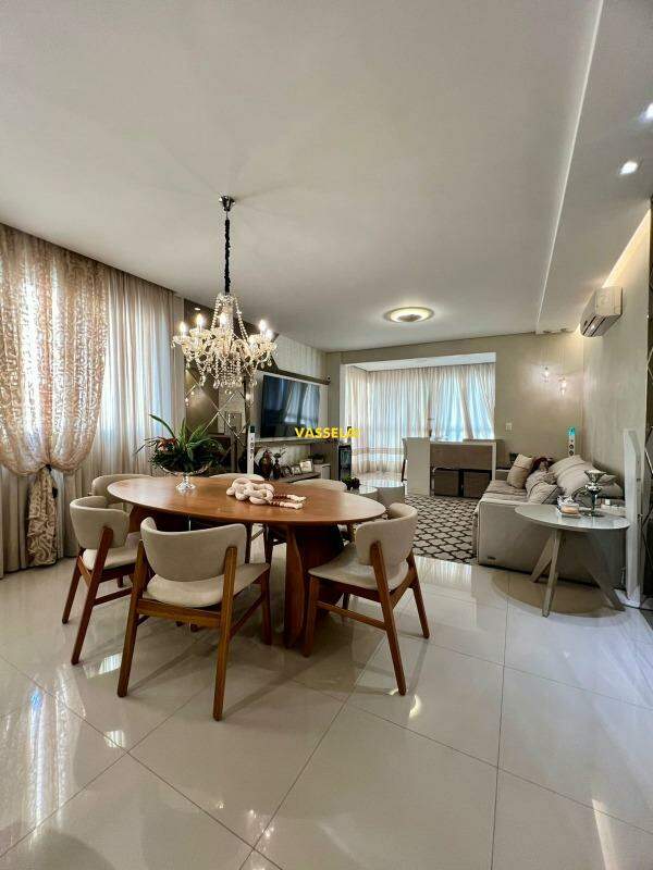 Apartamento à venda no Jardim América: