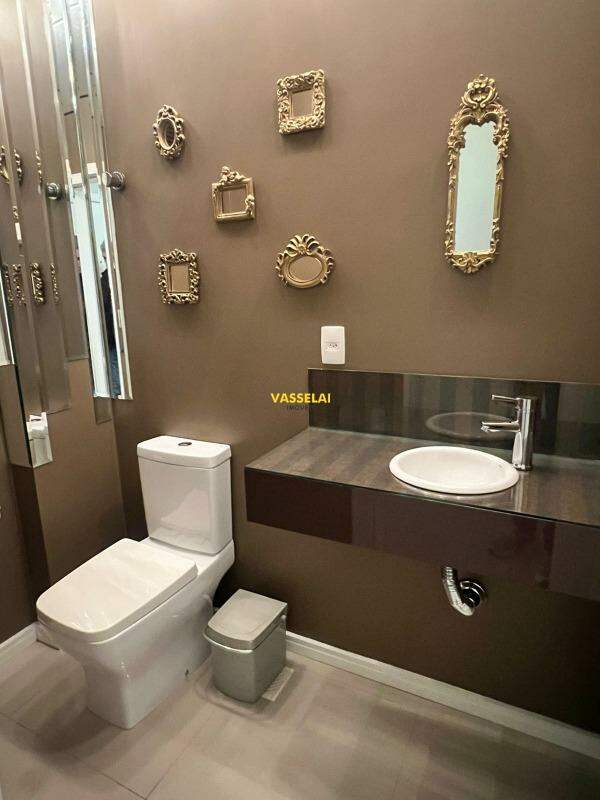 Apartamento à venda no Jardim América: