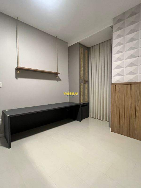 Apartamento à venda no Jardim América: