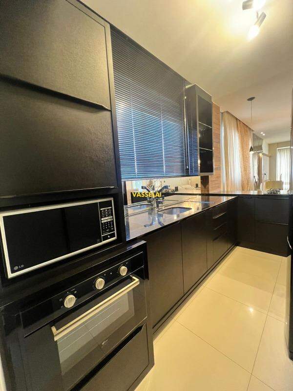Apartamento à venda no Jardim América: