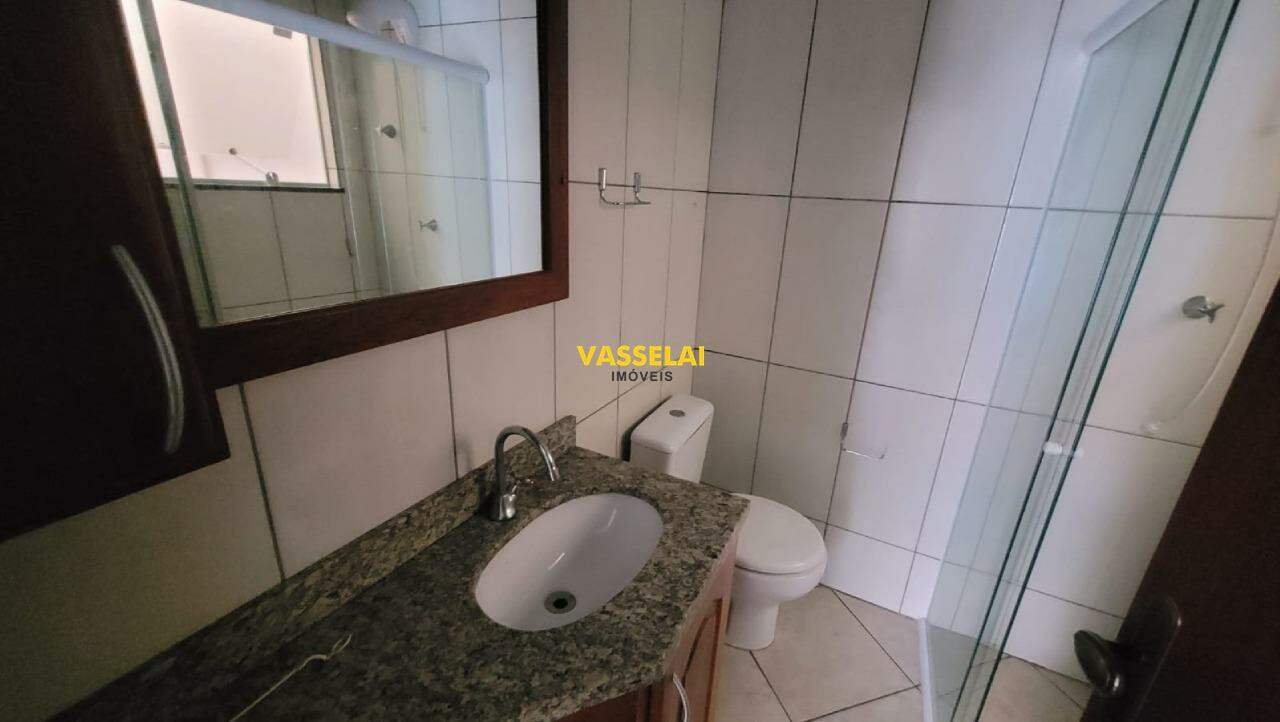 Apartamento para aluguel no Centro: 