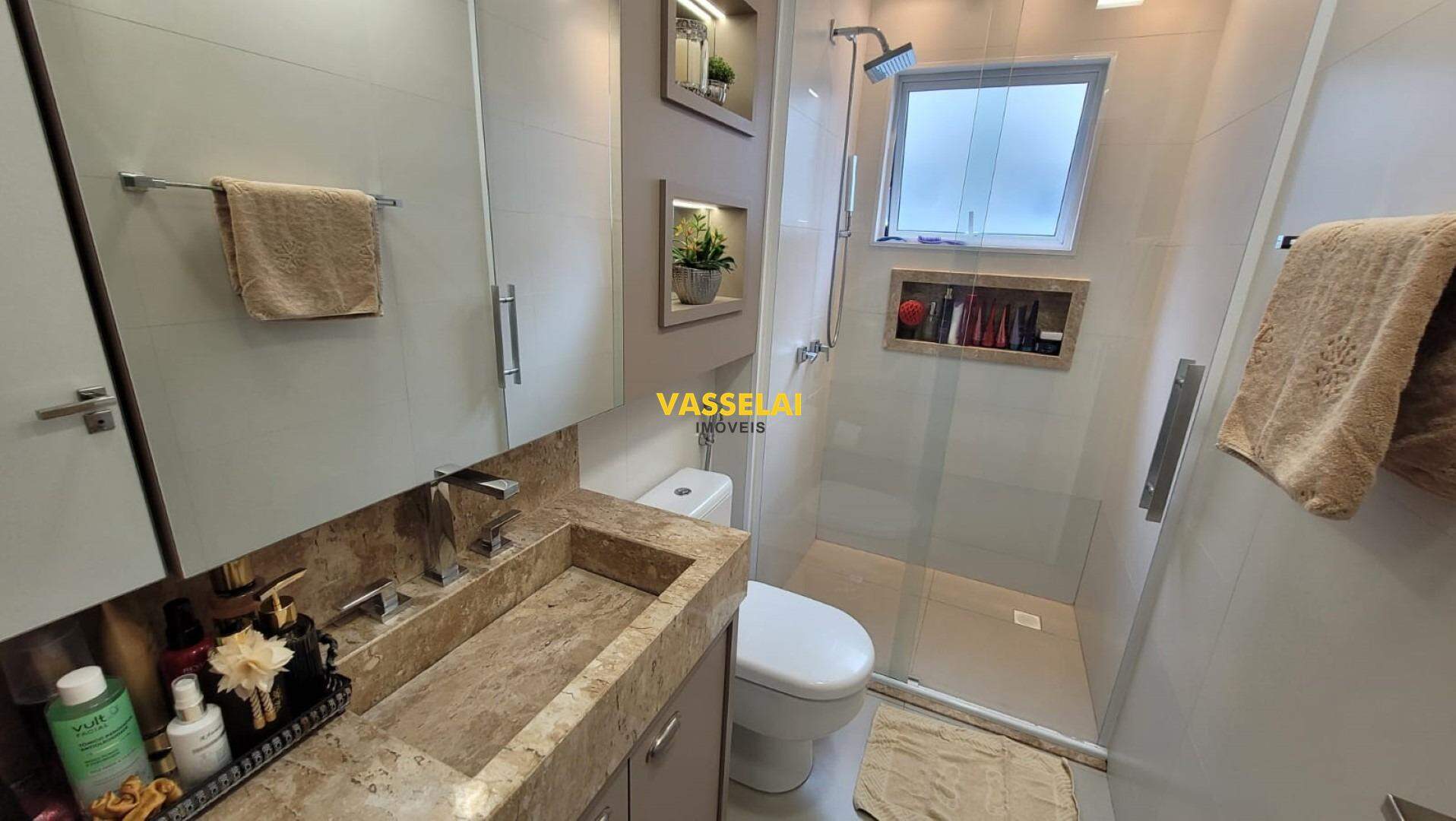 Apartamento à venda no Jardim América: