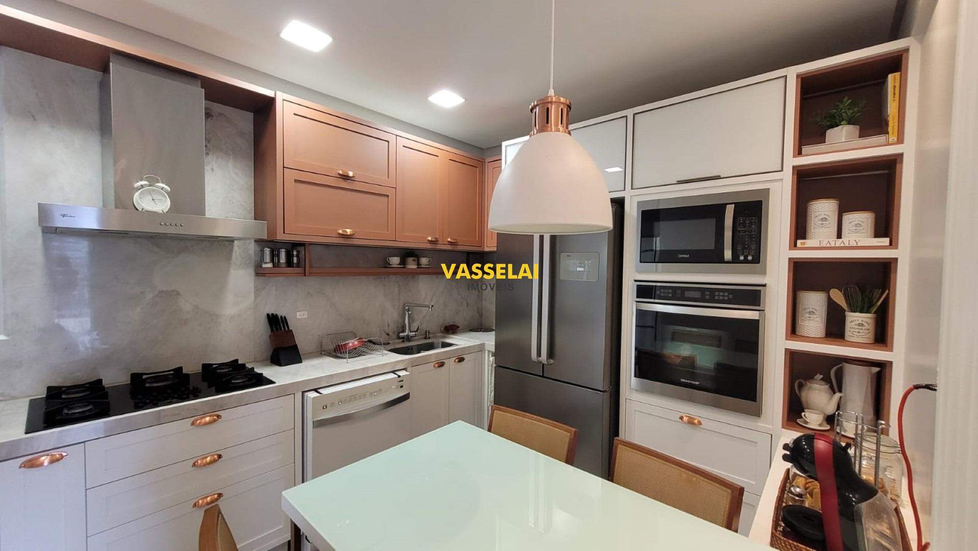 Apartamento à venda no Jardim América: