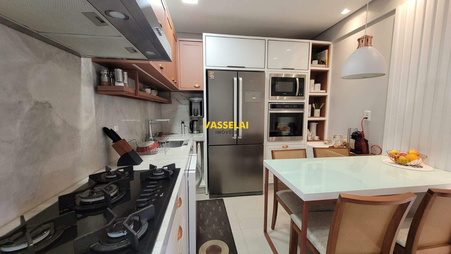 Apartamento à venda no Jardim América: