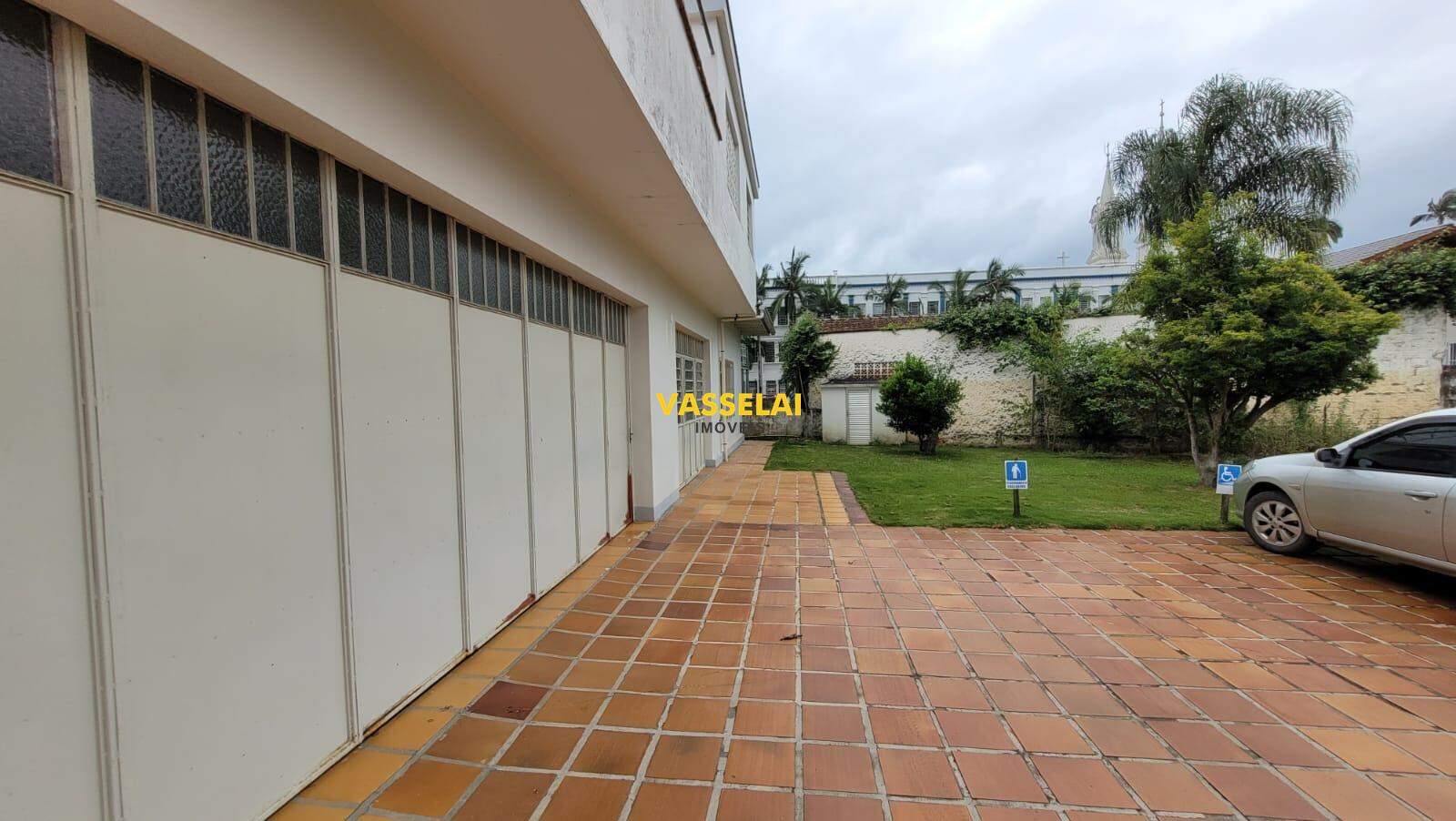 Casa para aluguel no Jardim América: 
