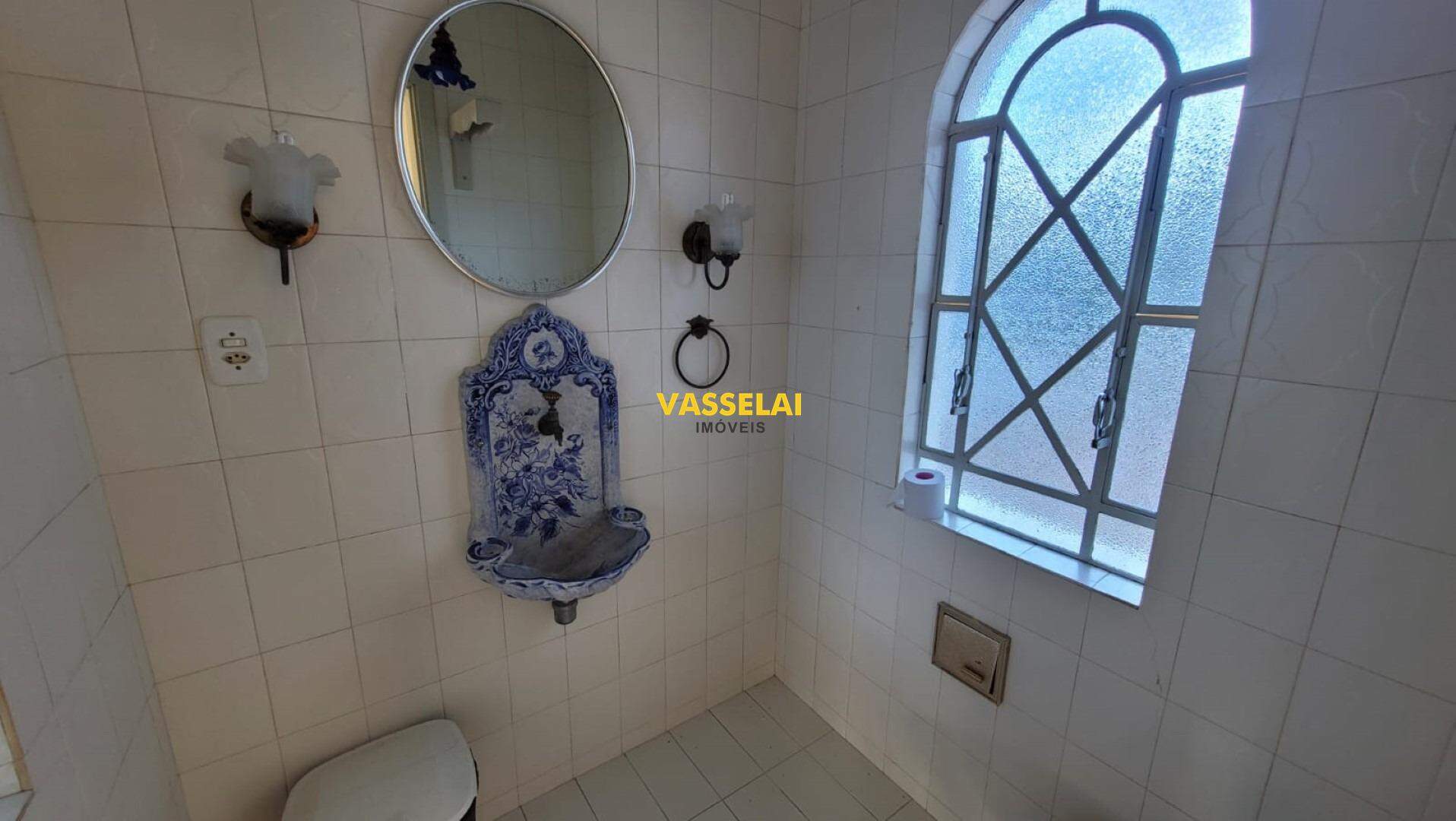 Casa para aluguel no Jardim América: 