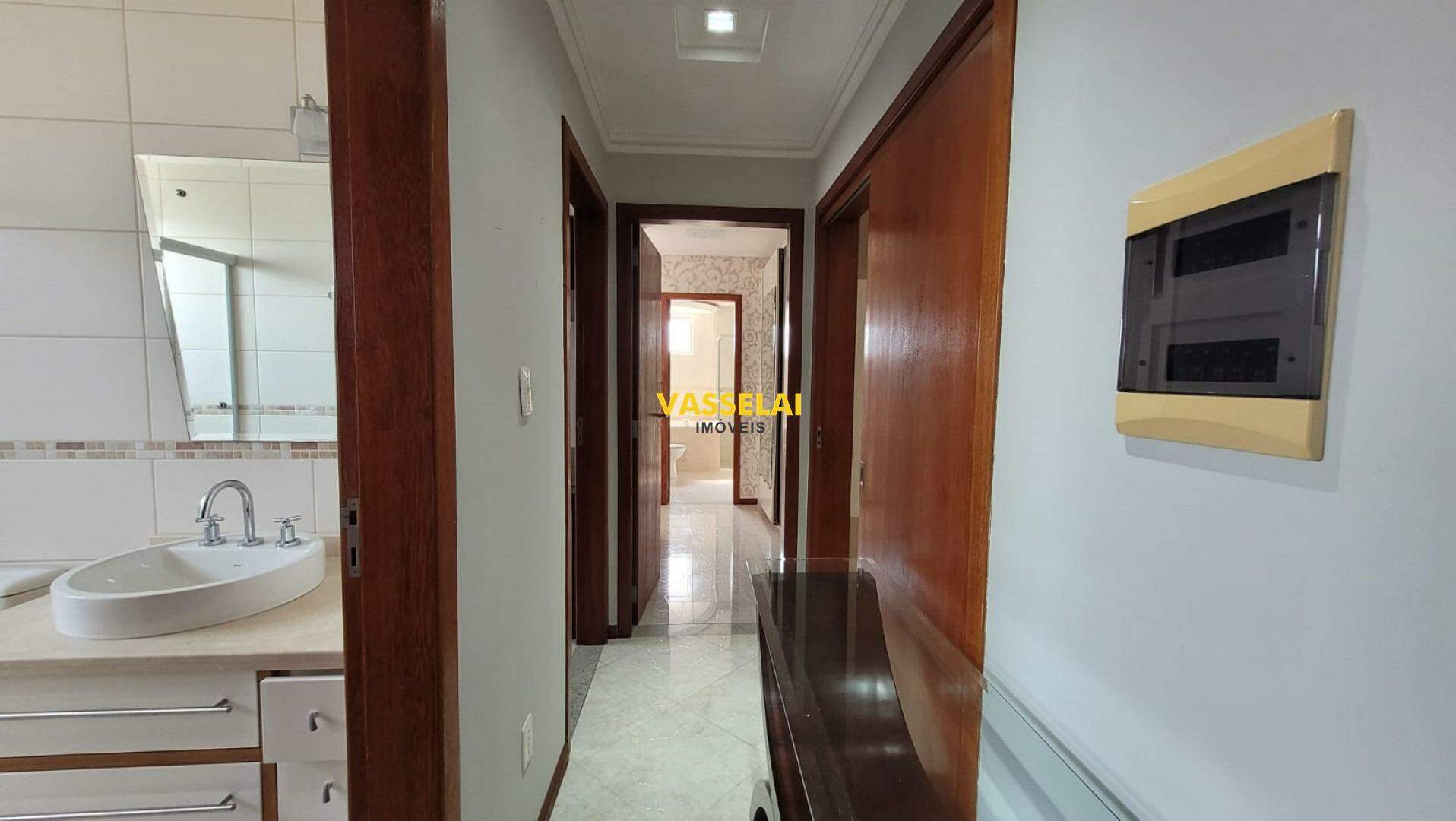 Apartamento à venda no Jardim América: 