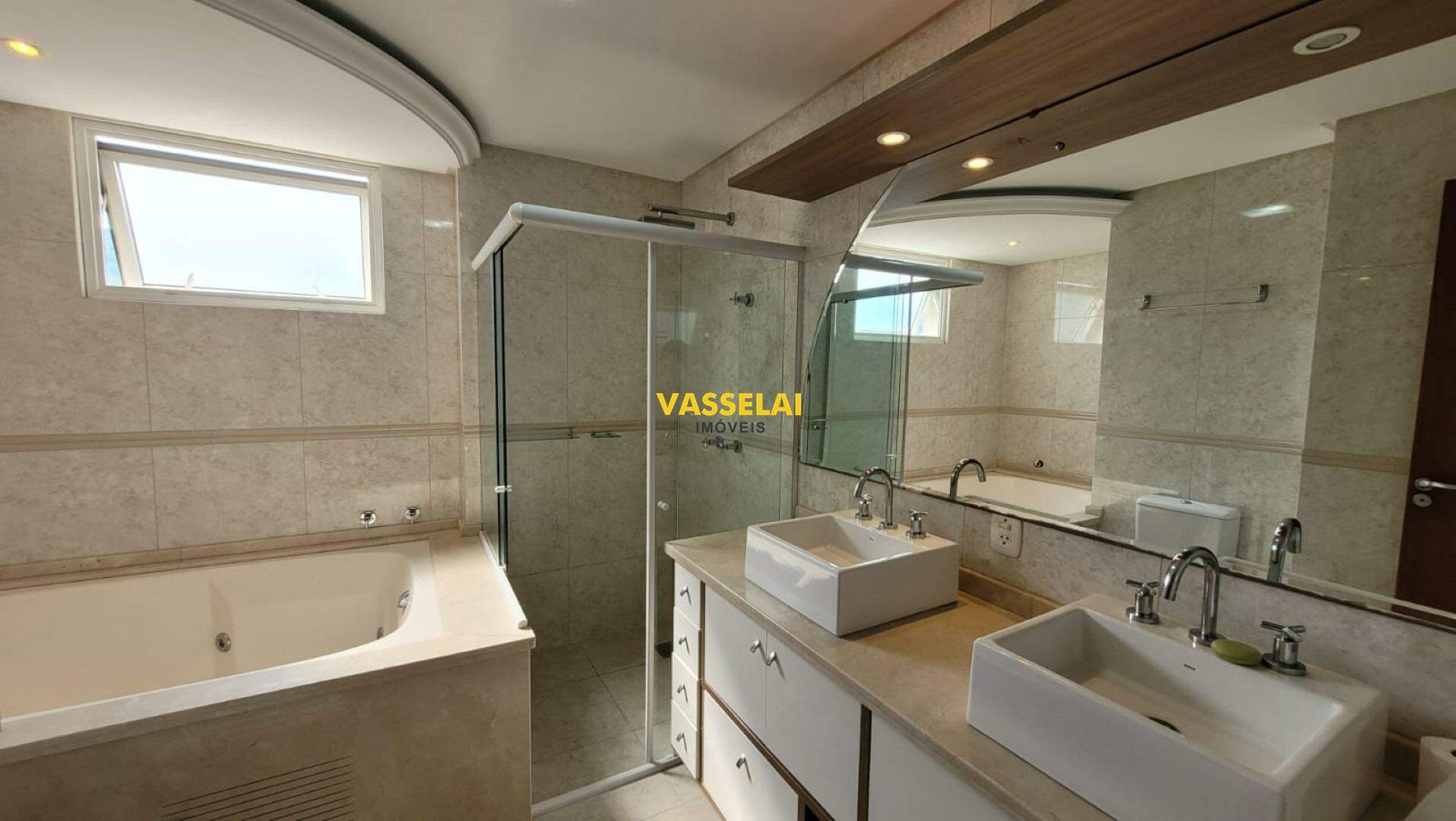 Apartamento à venda no Jardim América: 