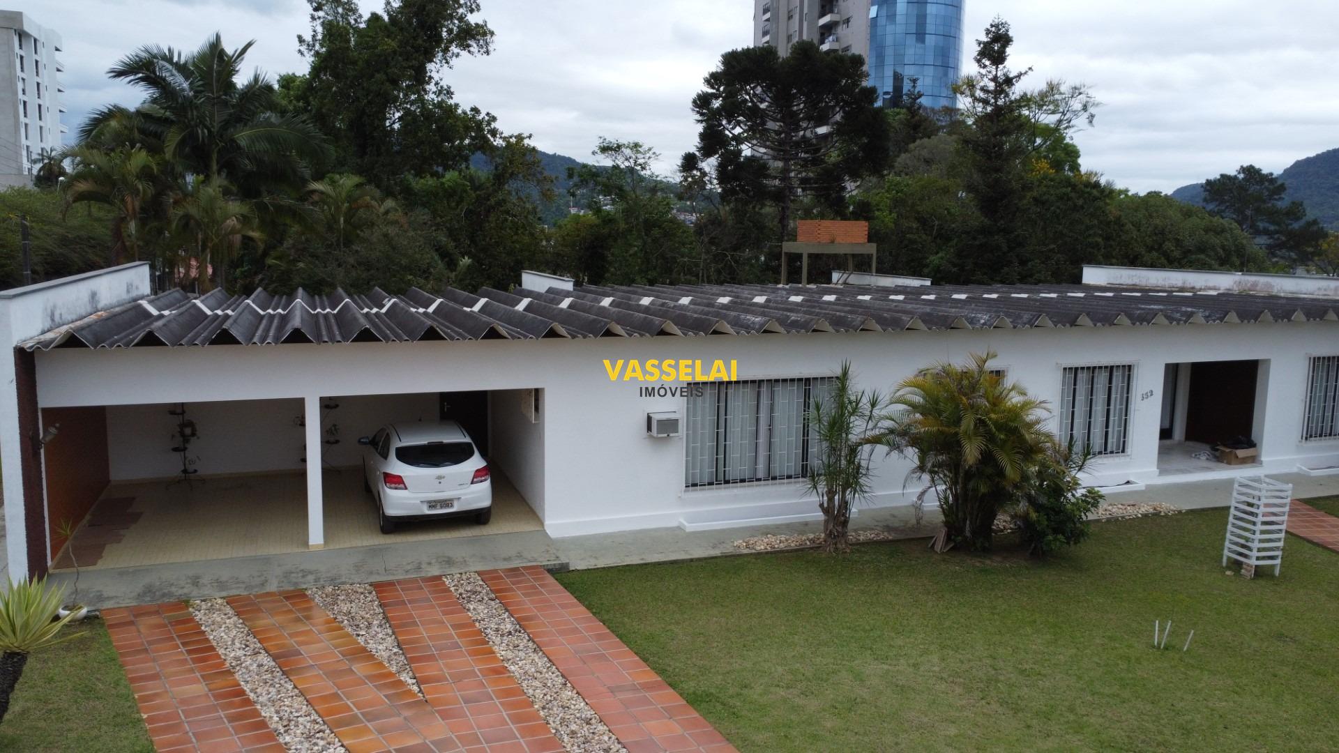 Terreno à venda no Centro: