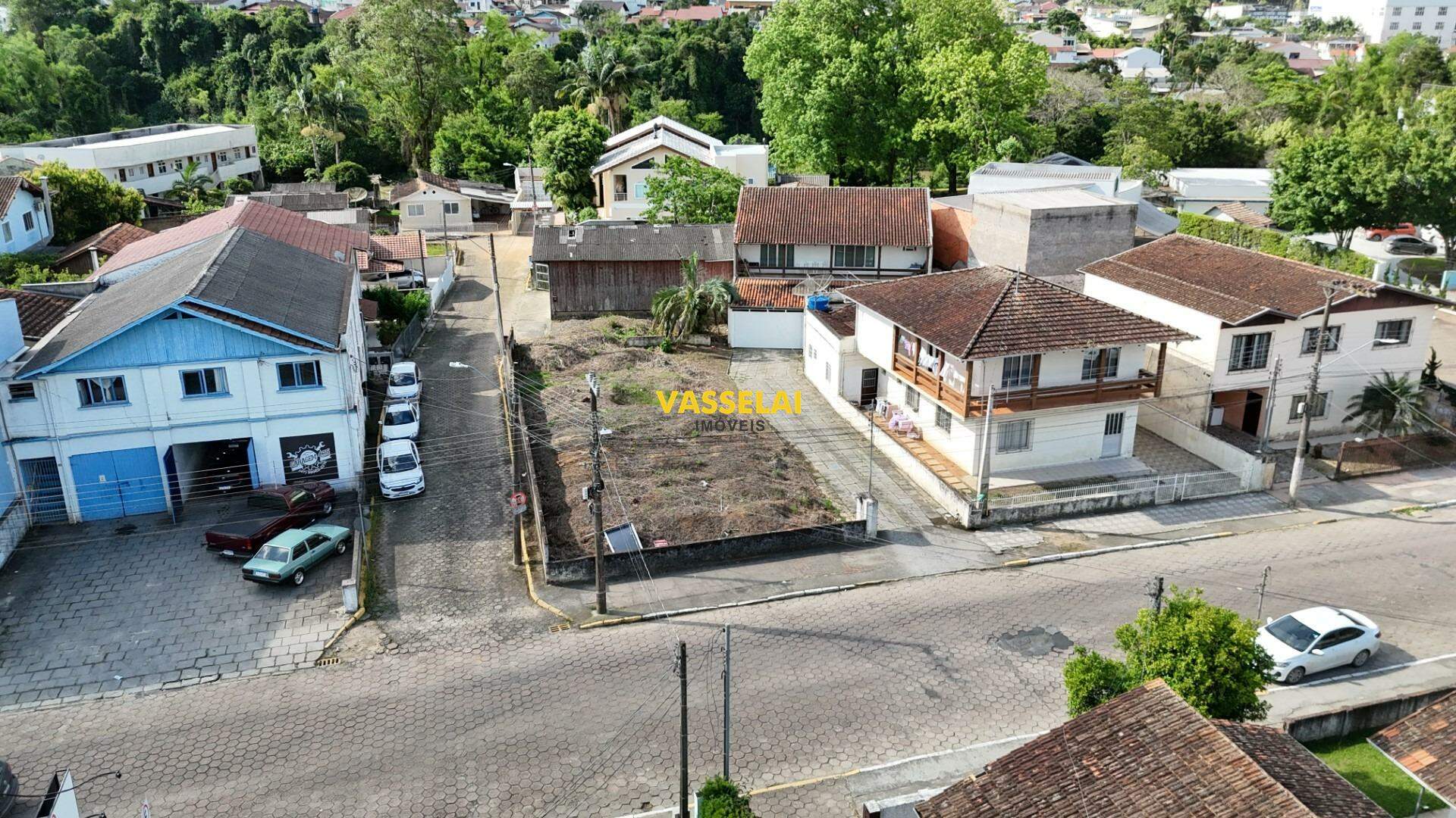 Terreno à venda no Jardim América: 