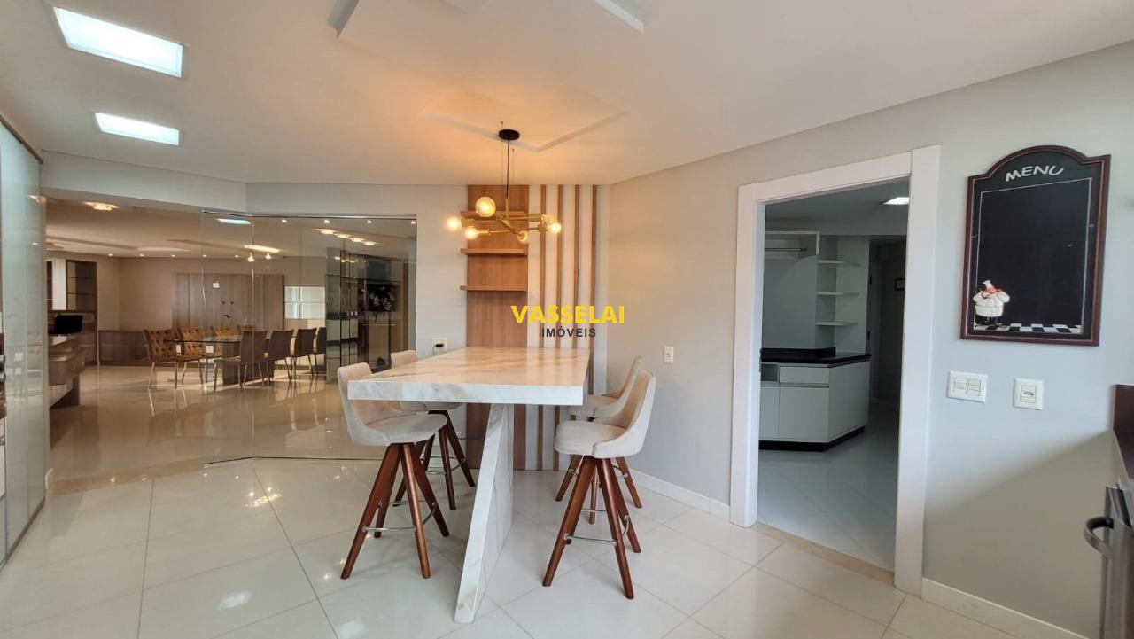 Apartamento à venda no Jardim América: 