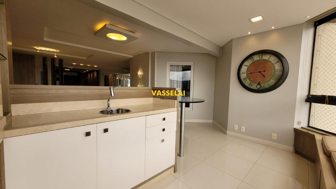 Apartamento à venda no Jardim América: 